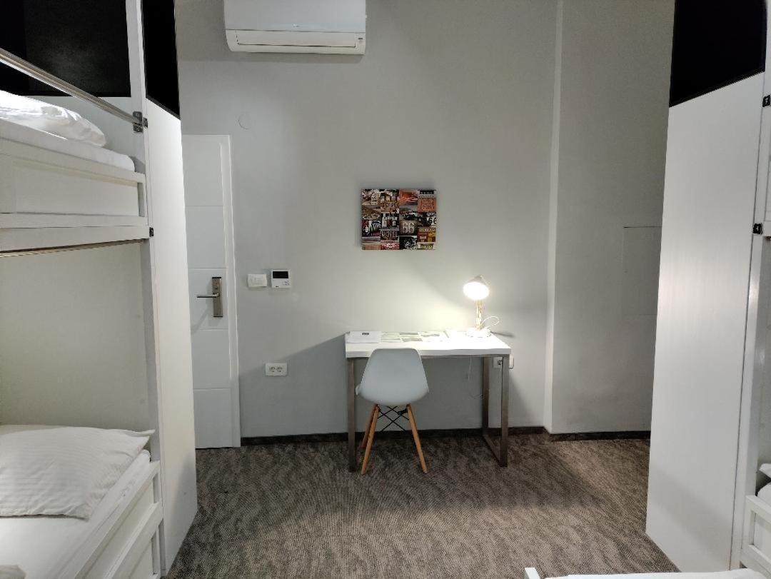 Downtown Boutique Hostel Zadar Exterior photo