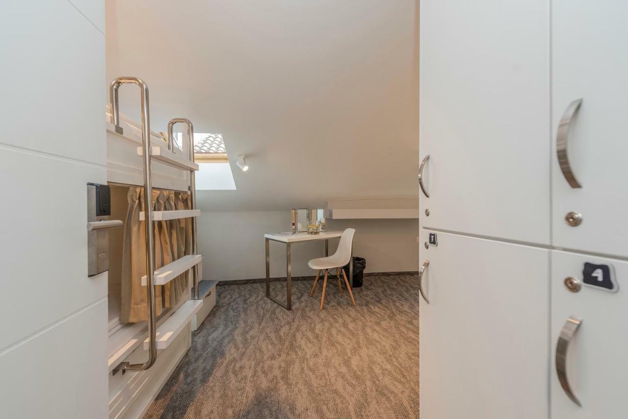 Downtown Boutique Hostel Zadar Exterior photo