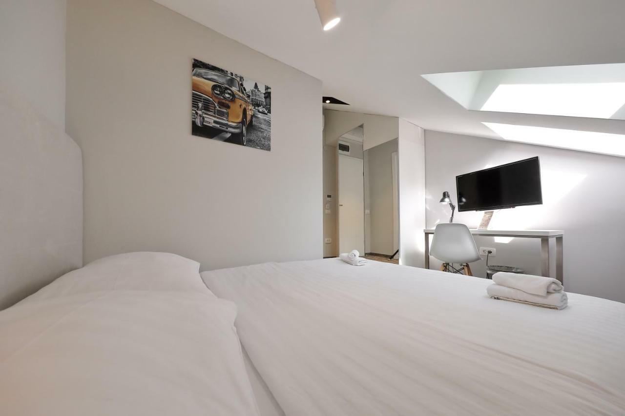 Downtown Boutique Hostel Zadar Exterior photo