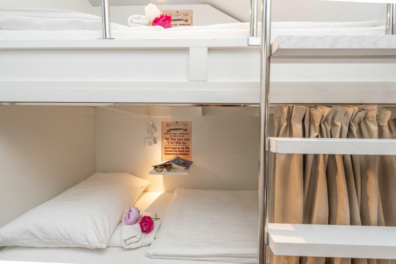 Downtown Boutique Hostel Zadar Exterior photo