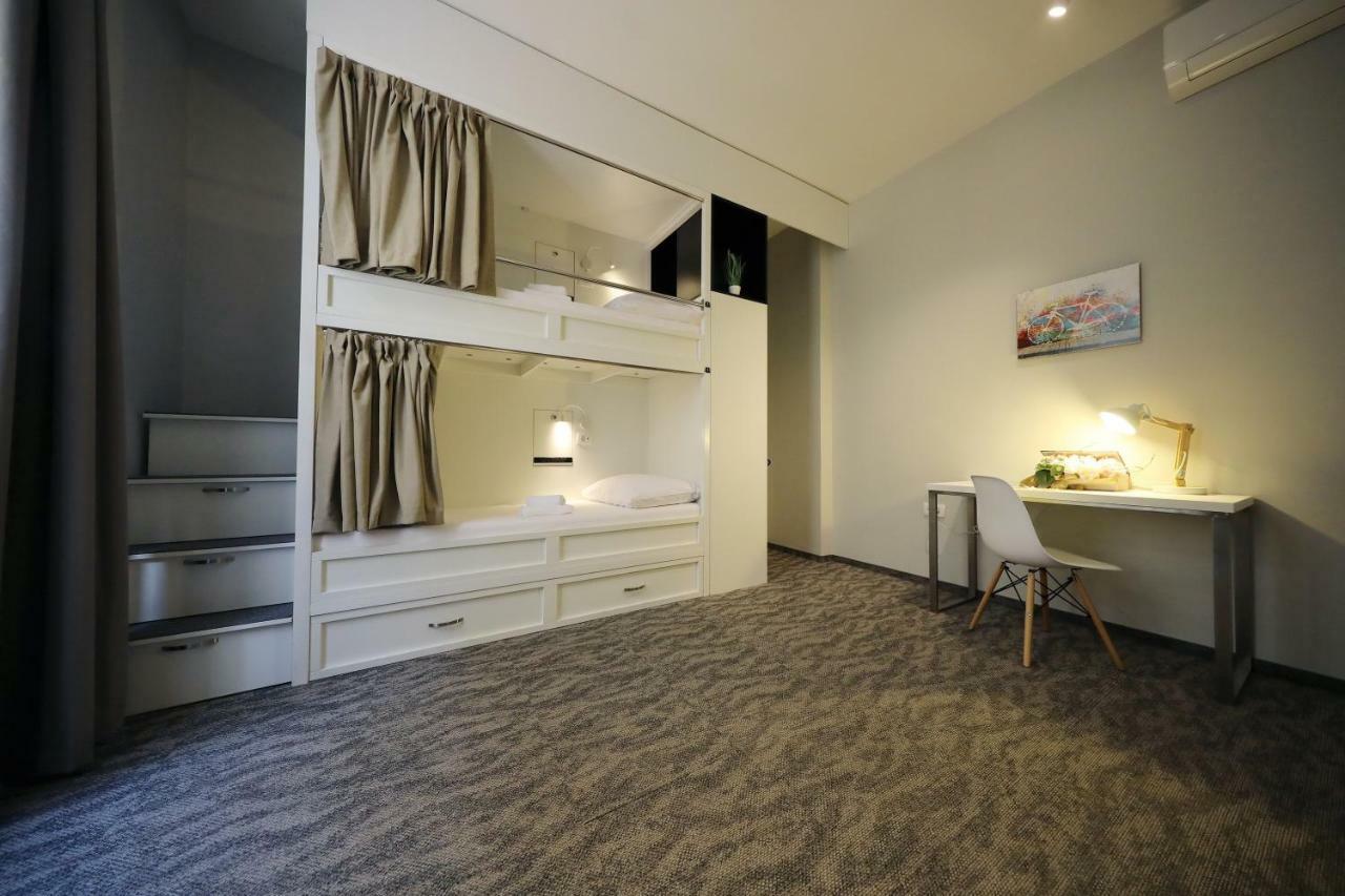 Downtown Boutique Hostel Zadar Exterior photo